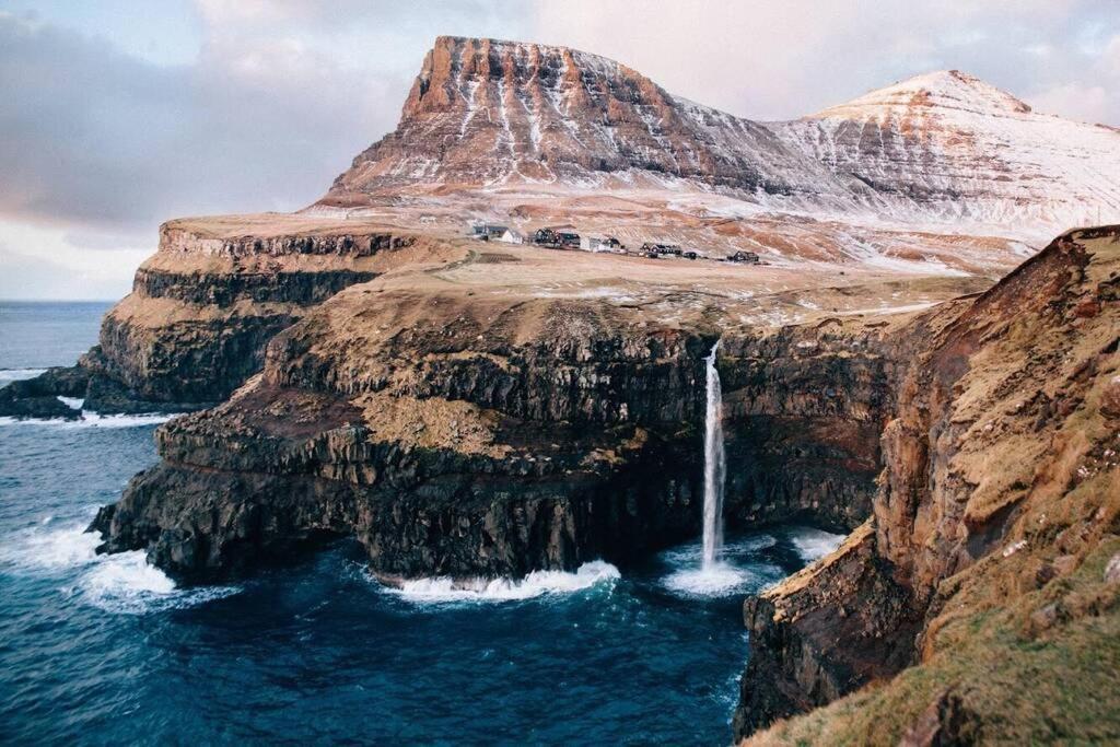 Mulafossur Cottage No 4 By Famous Waterfall In Gasadalur Exterior foto